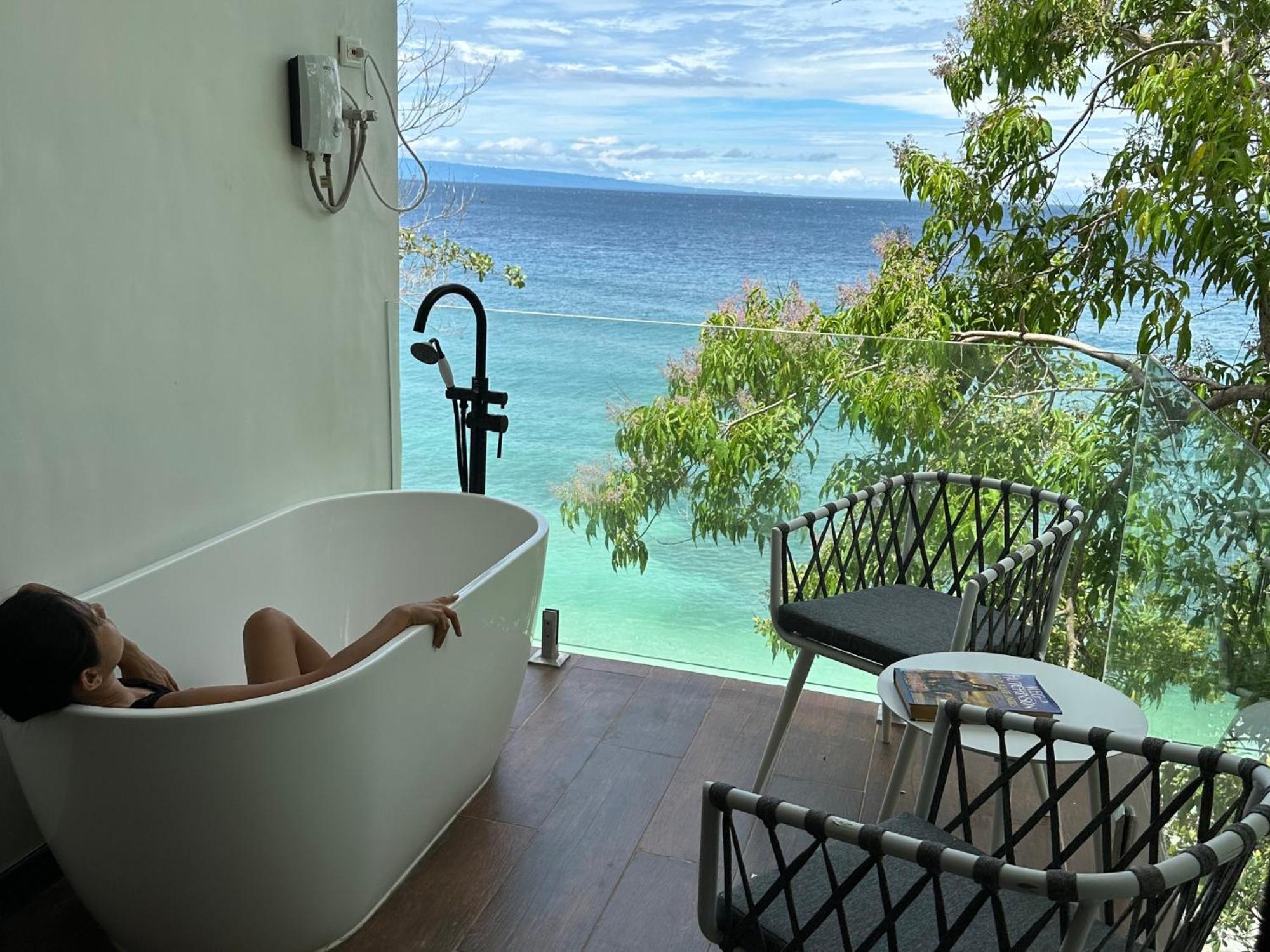 The French Villa-Santander Cebu Εξωτερικό φωτογραφία